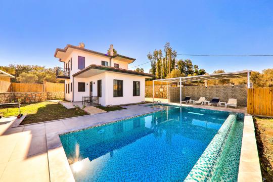 Villa sazak 1
